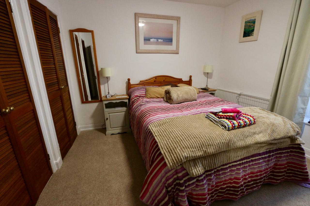 The Old Bakehouse Bed & Breakfast Colyton Exterior photo